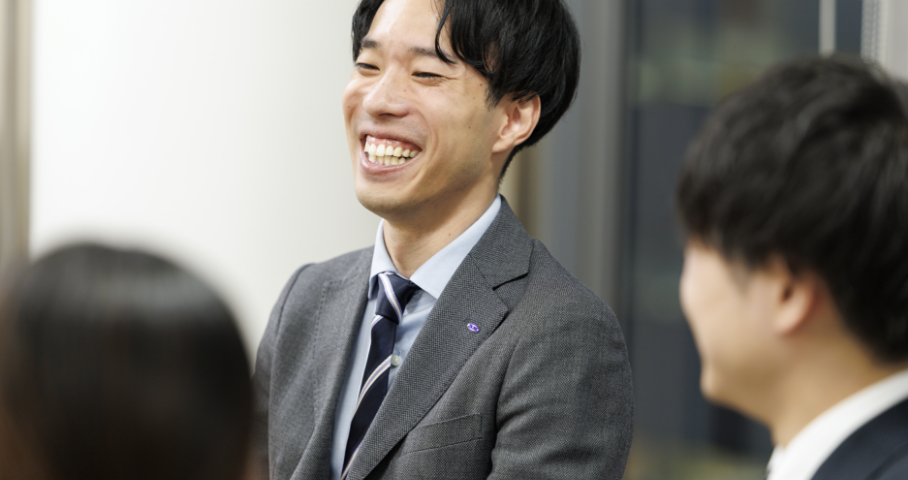 インタビュー
